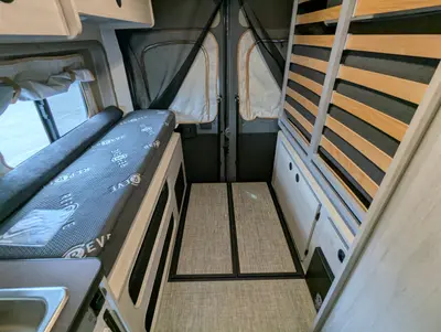 2027 Winnebago Solis photo 32