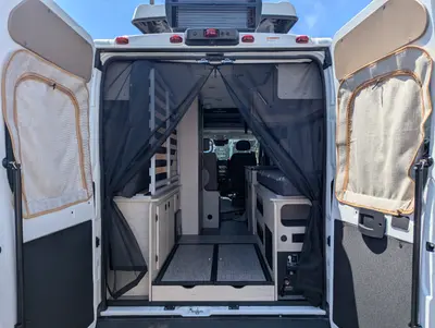 2027 Winnebago Solis photo 9