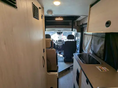 2027 Winnebago Solis photo 35