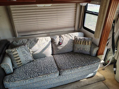 2004 FLEETWOOD SOUTHWIND photo 7
