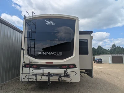 2021 JAYCO PINNACLE photo 4