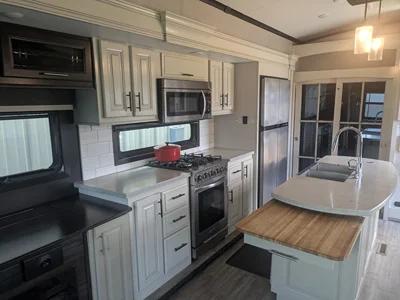 2021 JAYCO PINNACLE photo 6