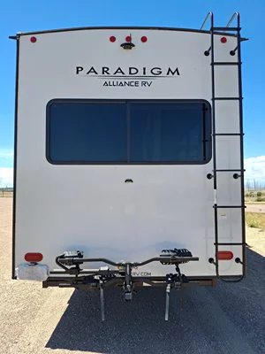 2022 ALLIANCE RV PARADIGM photo 3