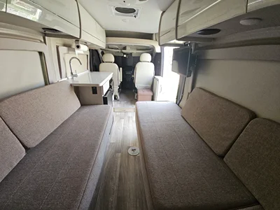 2024 THOR MOTOR COACH TELLARO photo 6