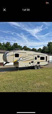 2017 JAYCO EAGLE HT photo 2