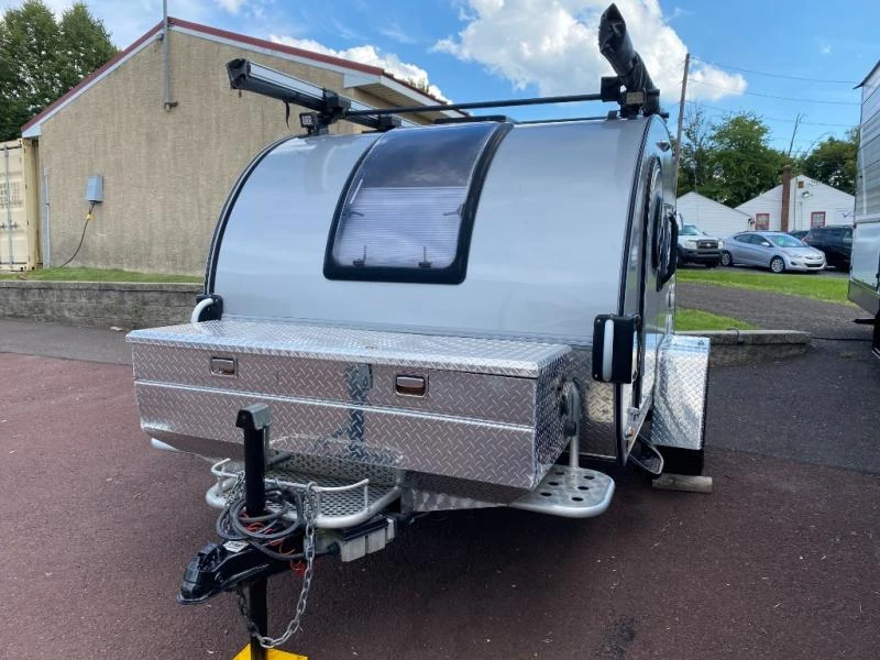 2020 nuCamp TAG exterior