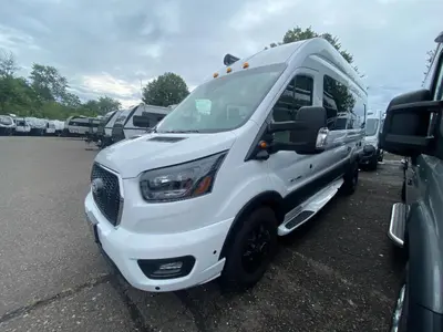 2027 Coachmen Beyond photo 4