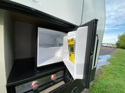 2027 Jayco Seismic photo 18