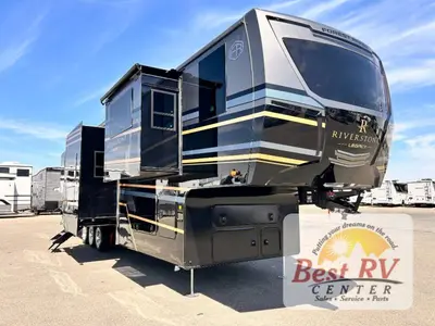 New 2027 Forest River RiverStone 425FO