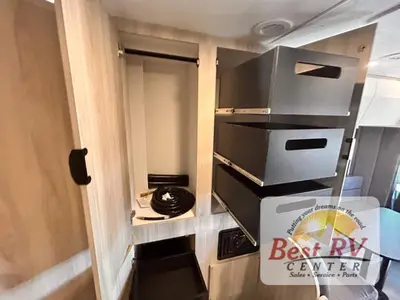 2027 Coachmen Cross Trail EV photo 36