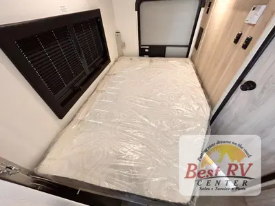 2027 Coachmen Cross Trail EV photo 43