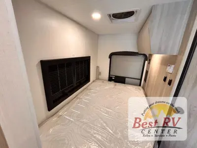 2027 Coachmen Cross Trail EV photo 41