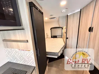 2027 Coachmen Cross Trail EV photo 33