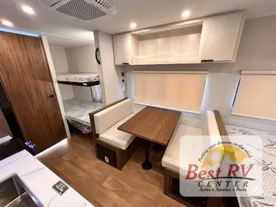 2027 Winnebago Access photo 11