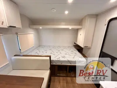 2027 Winnebago Access photo 44