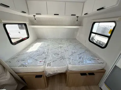 2027 Winnebago Micro Minnie photo 37