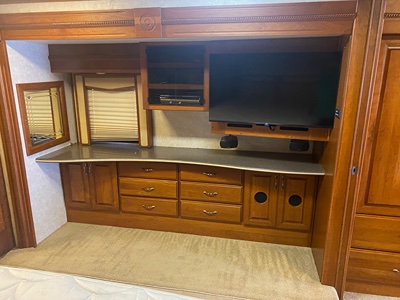 2008 FLEETWOOD AMERICAN TRADITION photo 32