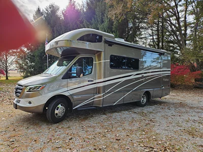 2021 WINNEBAGO NAVION photo 2