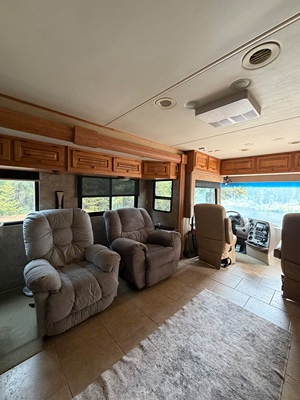 2012 FOREST RIVER BERKSHIRE photo 10