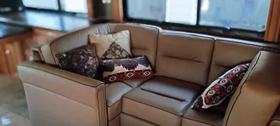2018 THOR MOTOR COACH TUSCANY photo 11