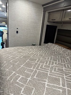 2025 ENTEGRA COACH ACCOLADE XL photo 38