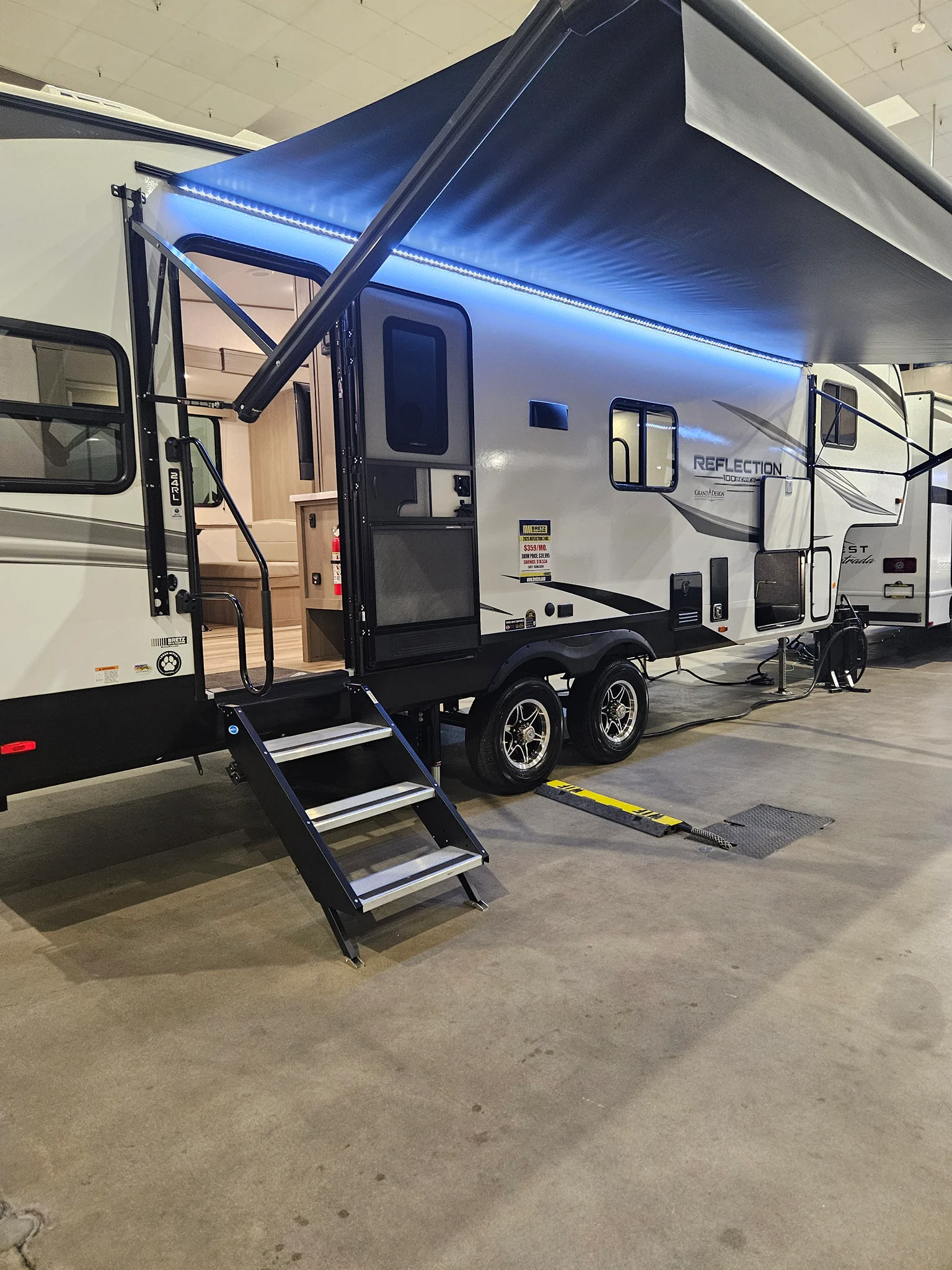 2025 GRAND DESIGN REFLECTION 100 SERIES exterior