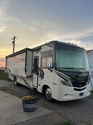 Used 2019 Jayco Precept 34G