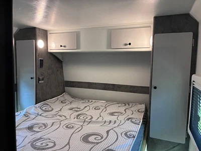 2025 LIV TRAVEL TRAILERS LIV photo 4