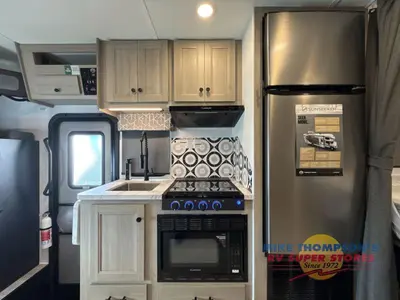 2026 Forest River RV Sunseeker LE photo 23