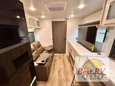 2027 Forest River R-POD photo 33