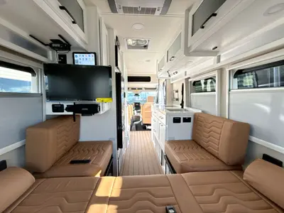 2027 Coachmen Beyond photo 40