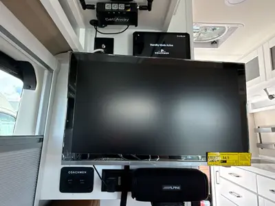 2027 Coachmen Beyond photo 42