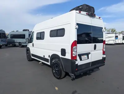 2024 Winnebago Solis Pocket photo 6