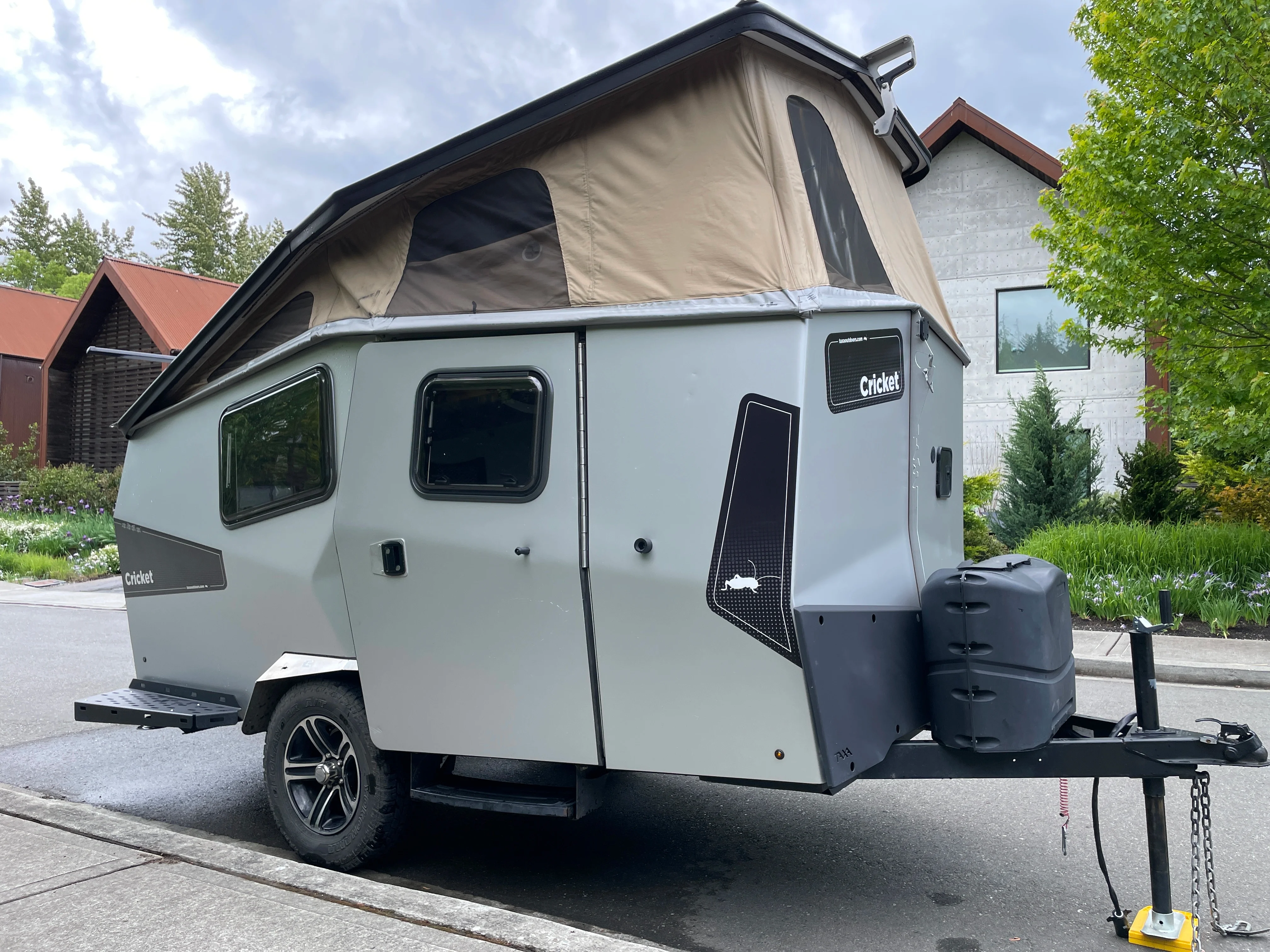 2017 TAXA OUTDOORS CRICKET exterior