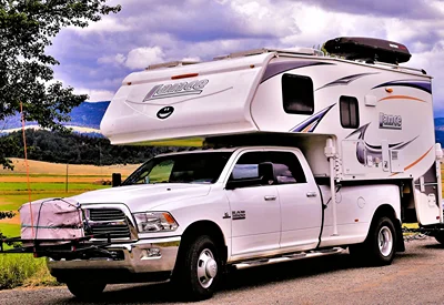 Used 2013 Lance 1050S
