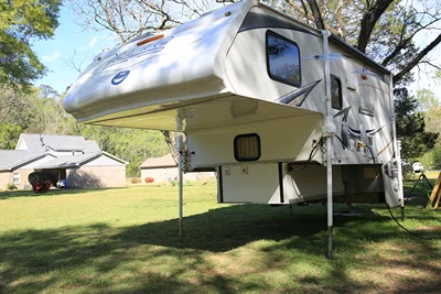 2013 LANCE 1050S photo 16