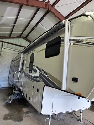2018 JAYCO WHITE HAWK photo 2