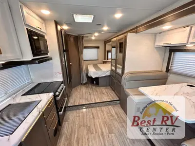 2024 Thor Motor Coach Four Winds photo 18