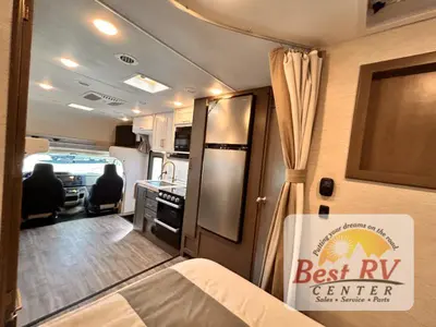 2024 Thor Motor Coach Four Winds photo 50