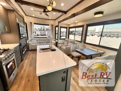 2027 Forest River Cedar Creek Cottage photo 14