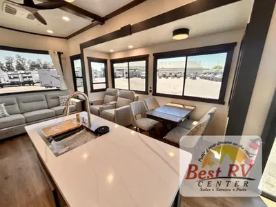 2027 Forest River Cedar Creek Cottage photo 16