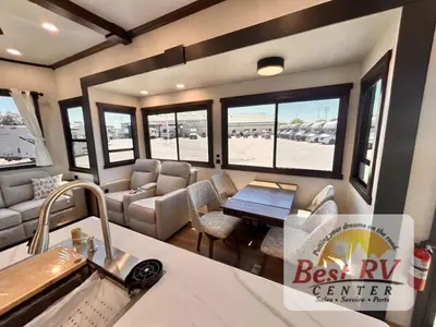 2027 Forest River Cedar Creek Cottage photo 17