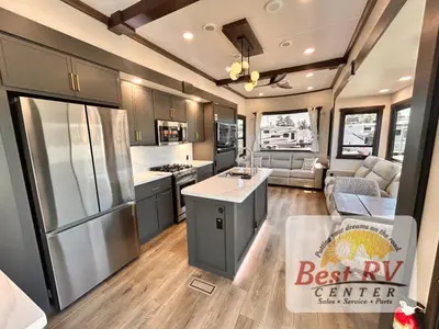2027 Forest River Cedar Creek Cottage photo 8