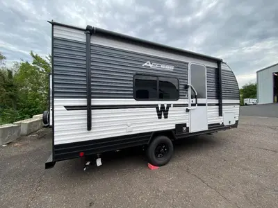 2027 Winnebago Access photo 8