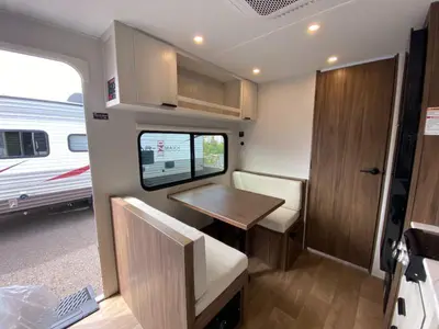 2027 Winnebago Access photo 13