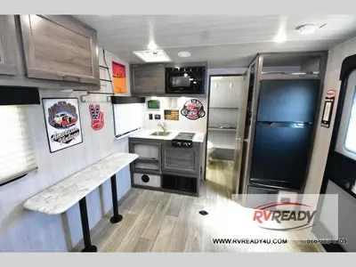 2023 Genesis Supreme RV MGM Limited photo 7