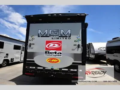 2023 Genesis Supreme RV MGM Limited photo 15