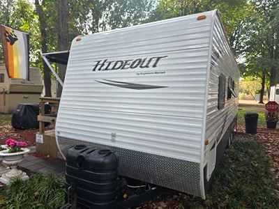 Used 2012 Keystone Hornet Hideout 26B