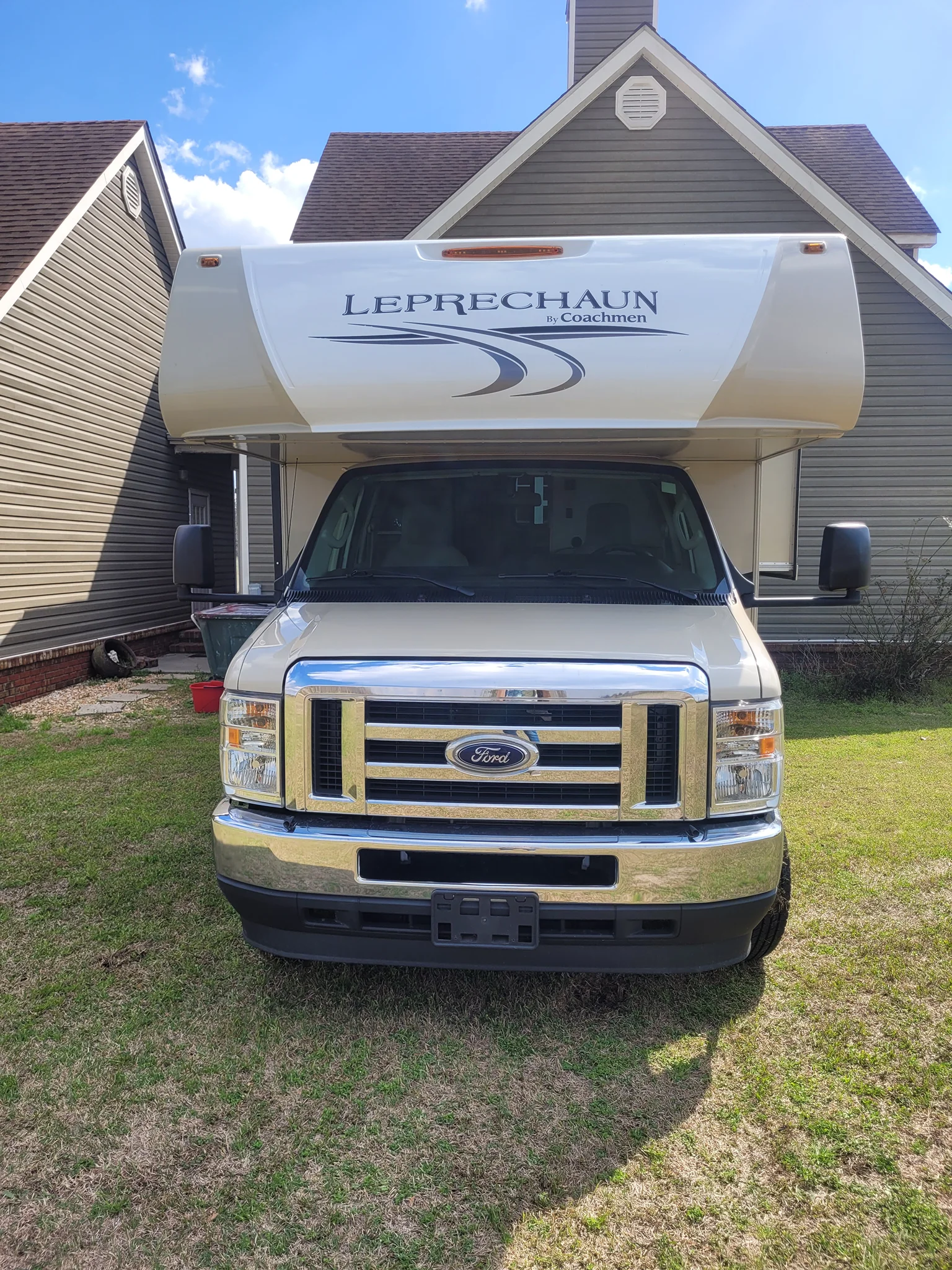 2021 COACHMEN LEPRECHAUN exterior