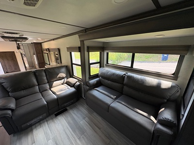 2022 ALLIANCE RV PARADIGM photo 10